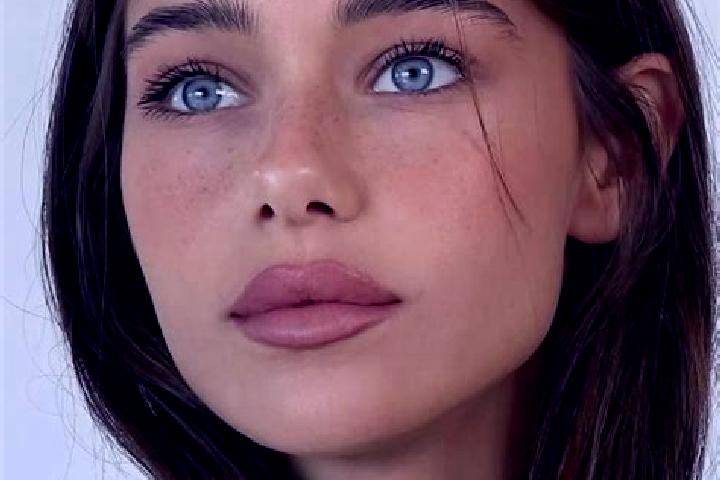 Rose, 24, a brunette brown-eyed middle eastern companion based in Rabensburg. Offering Dinner Date, Prostate Massage, Fetish. Available for incall and outcal...