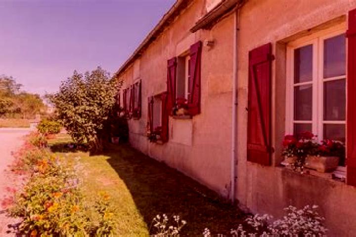Rose, 24 — Escort in Epoisses, France