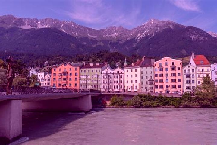 Rose, 24 — Escort in Frauenburg, Austria