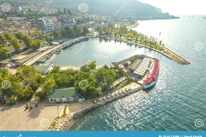 Rose, 24 — Escort in Hereke, Turkey