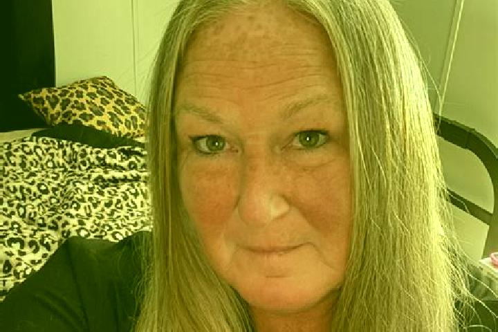 Rose, 24 — Escort in Hostetter, United States