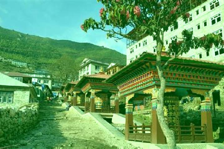 Rose, 24 — Escort in Namche Bazaar, Nepal