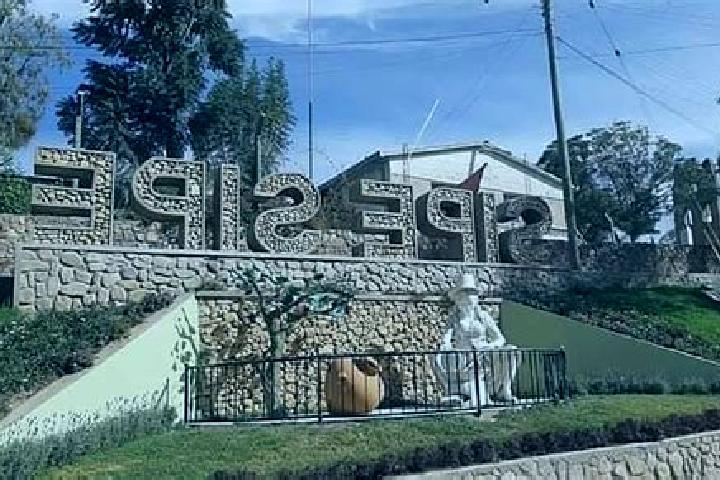 Rose, 24 — Escort in Sipe Sipe, Bolivia