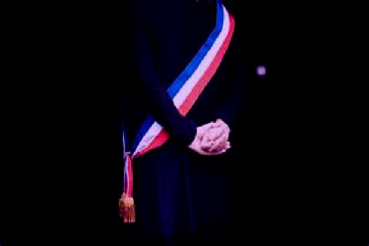 Rose, 24 — Escort in Trevol, France