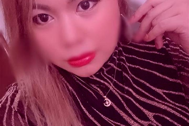 Rose, 25, a blonde amber-eyed asian companion based in Cantu. Offering GFE, Fetish, Girlfriend Experience. Available for incall and outcall, day and evening ...
