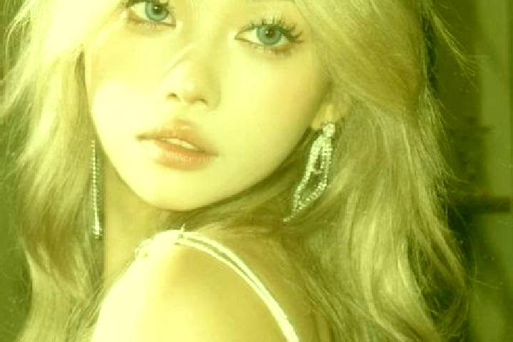 Rose, 25, a blonde blue-eyed asian companion based in Firuzkuh. Offering BDSM, Tantra, A-Level, Duos. Available for incall and outcall, overnight bookings av...