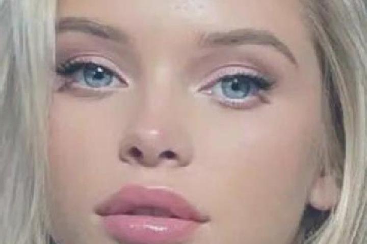 Rose, 25, a blonde green-eyed european companion based in Mbarara. Offering Massage, Deep French Kissing, Girlfriend Experience, A-Level, BDSM. Available for...
