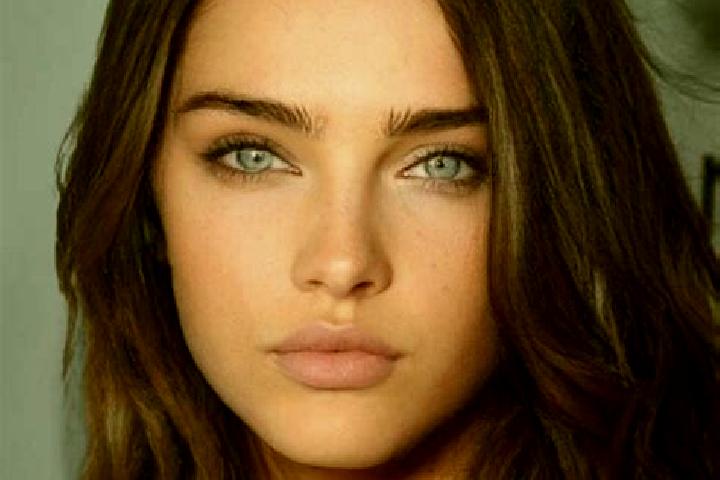 Rose, 25, a brunette amber-eyed caucasian companion based in Iosifalau. Offering Duos, Overnight, Party Girl. Available for incall and outcall, day and eveni...