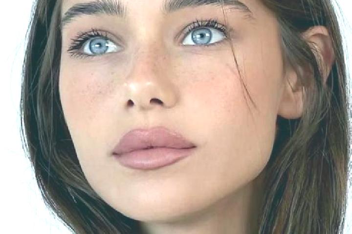 Rose, 25, a brunette grey-eyed caribbean companion based in Khrestivka. Offering Travel Companion, OWO, Girlfriend Experience, Dinner Date, Roleplay. Availab...