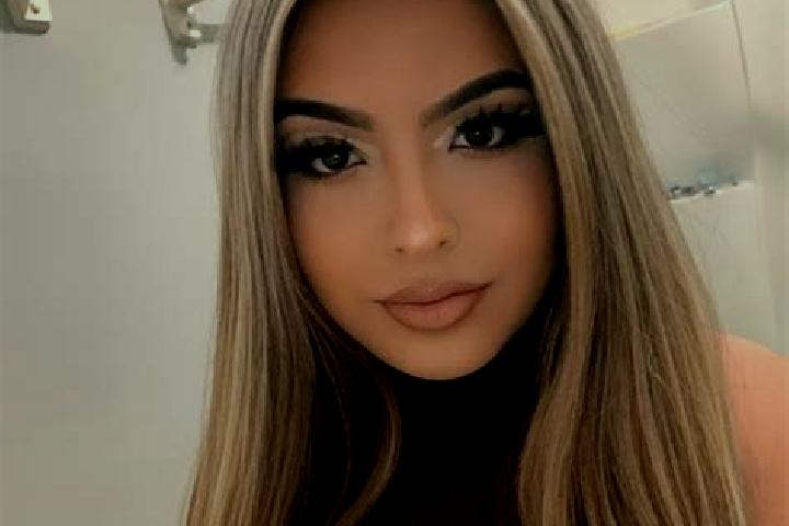 Rose, 25, a red blue-eyed mixed companion based in Grillby. Offering Dinner Date, 69, BDSM, OWO. Available for incall and outcall, overnight bookings available.