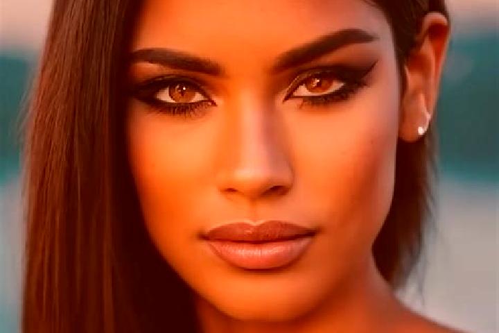 Rose, 25, a red green-eyed latina companion based in Labarthe-Riviere. Offering Roleplay, GFE, 69. Available for incall and outcall, overnight bookings avail...