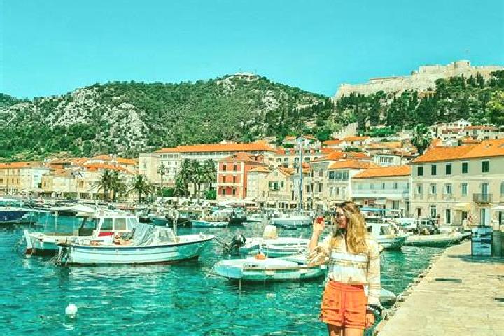 Rose, 25 — Escort in Hvar, Croatia