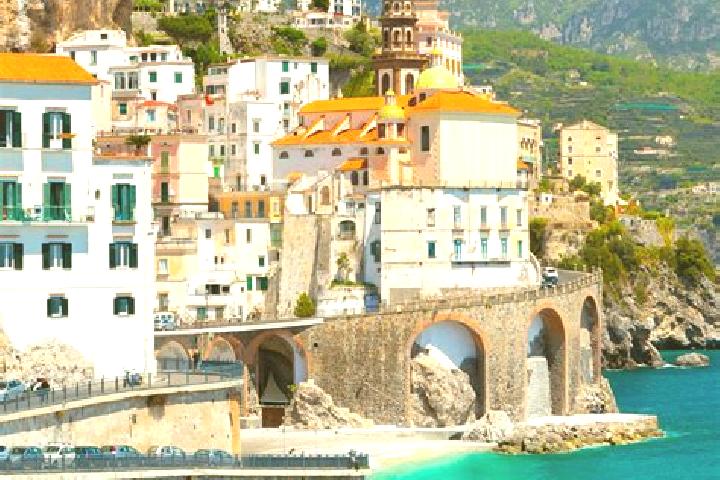 Rose, 25 — Escort in Ponte d Assi, Italy
