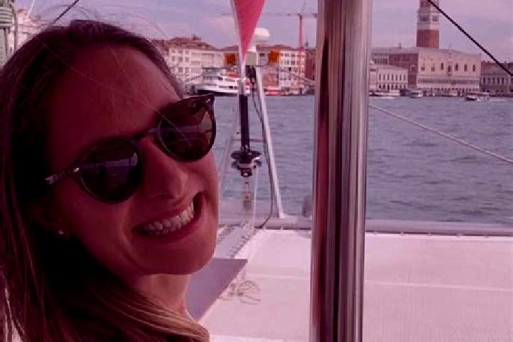 Rose, 25 — Escort in Venice, United States