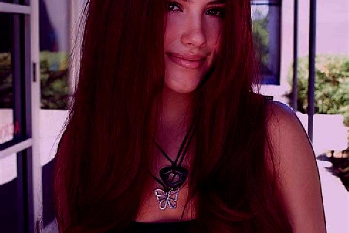 Rose, 26, a auburn dark-eyed mediterranean companion based in Cleone. Offering A-Level, OWO, 69. Available for incall and outcall, day and evening dates.