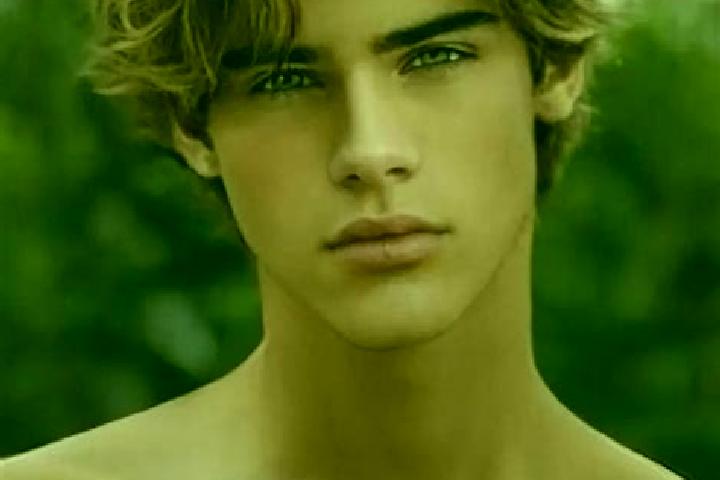 Rose, 26, a dark blonde brown-eyed caucasian companion based in San Michele di Piave. Offering Roleplay, BDSM, OWO, A-Level. Available for incall and outcall...
