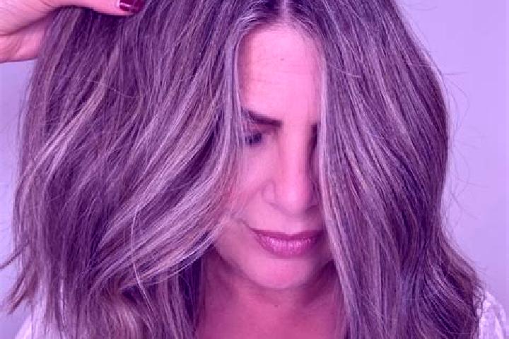Rose, 26, a dark blonde grey-eyed mixed companion based in Dudingen. Offering Domination, Erotic Massage, Massage, Travel Companion, Dinner Date. Available f...