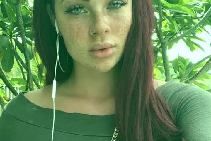 Rose, 26, a red hazel-eyed latina companion based in Bela Vista do Toldo. Offering 69, CIM, A-Level, Fetish. Available for incall and outcall, day and evenin...