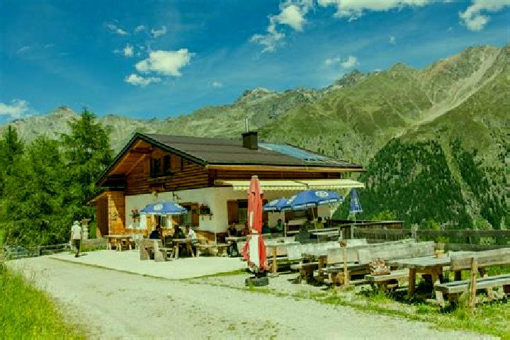 Rose, 26 — Escort in Arzl im Pitztal, Austria