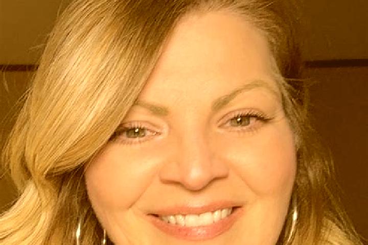 Rose, 26 — Escort in Auxier, United States