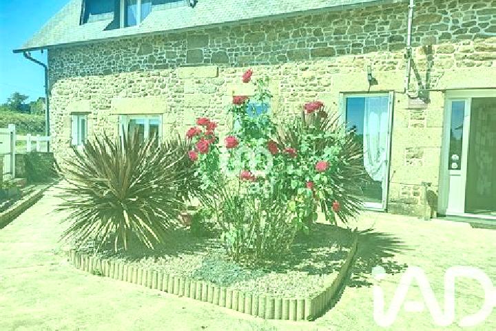 Rose, 26 — Escort in Bazouges-la-Perouse, France