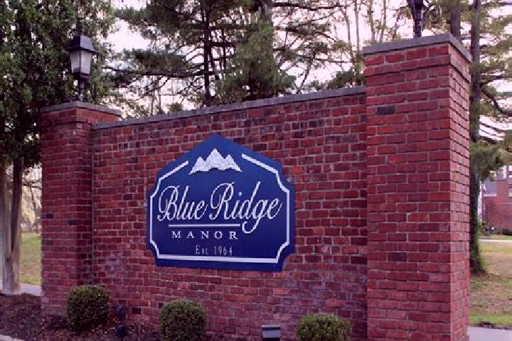 Rose, 26 — Escort in Blue Ridge Manor, United States