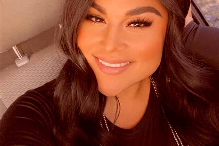 Rose, 26 — Escort in Jarales, United States