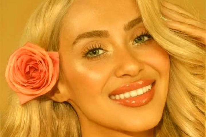 Rose, 26 — Escort in Jewell, United States