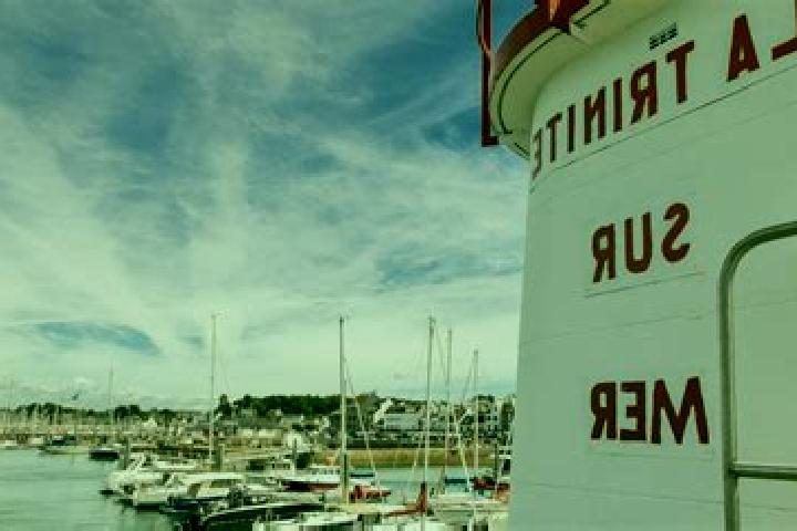 Rose, 26 — Escort in La Trinite-sur-Mer, France