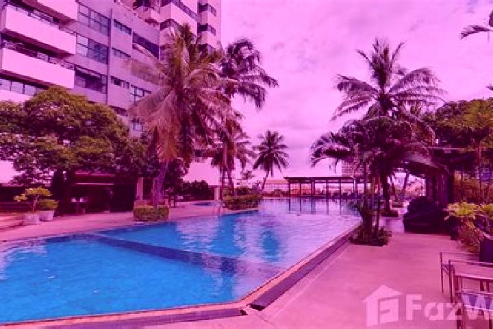 Rose, 26 — Escort in Sathorn, Thailand
