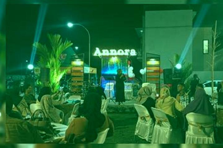 Rose, 26 — Escort in Sumbersuko, Indonesia