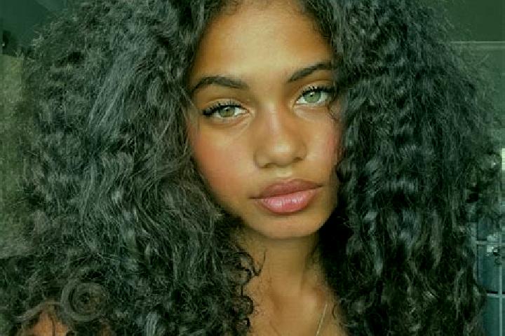 Rose, 27, a black grey-eyed ebony companion based in Stefani. Offering 69, GFE, Domination. Available for incall and outcall, day and evening dates.