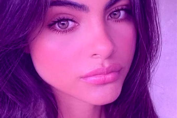 Rose, 27, a brunette grey-eyed latina companion based in Kongo. Offering CIM, Domination, 69. Available for incall and outcall, day and evening dates.
