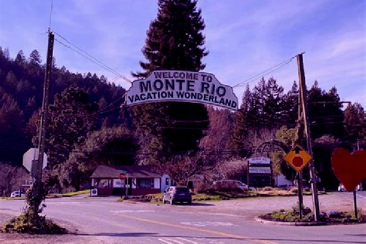 Rose, 27 — Escort in Monte Rio, United States