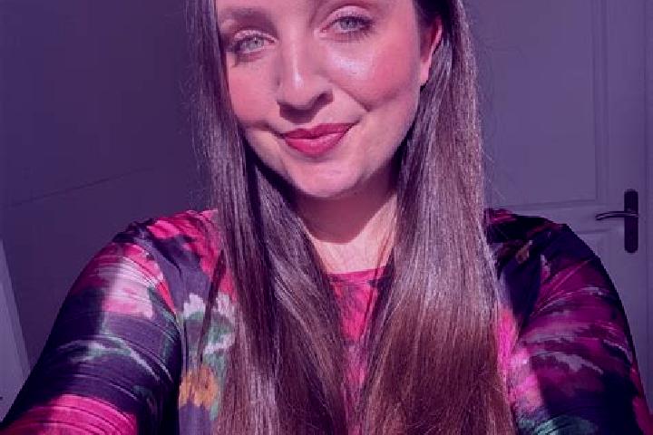 Rose, 27 — Escort in Moulineaux, France
