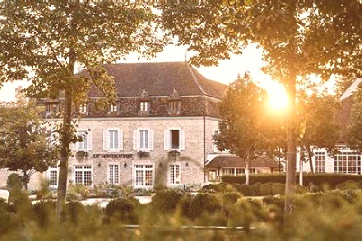 Rose, 27 — Escort in Rully, France