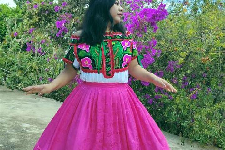Rose, 27 — Escort in Santa Maria Tepantlali, Mexico
