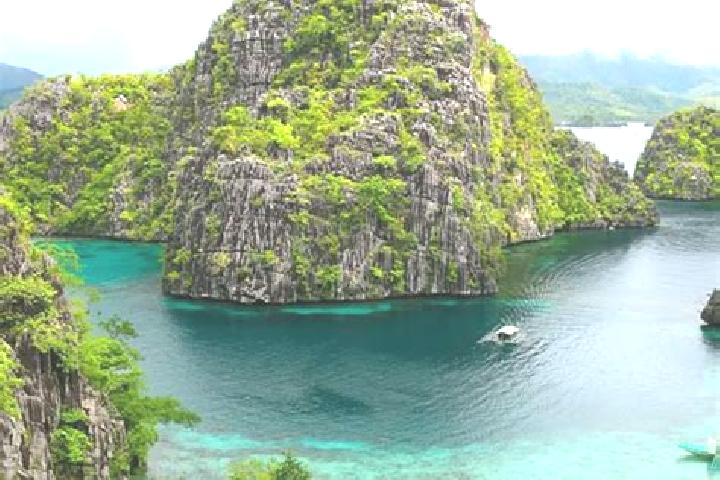 Rose, 27 — Escort in Tabalong, Philippines