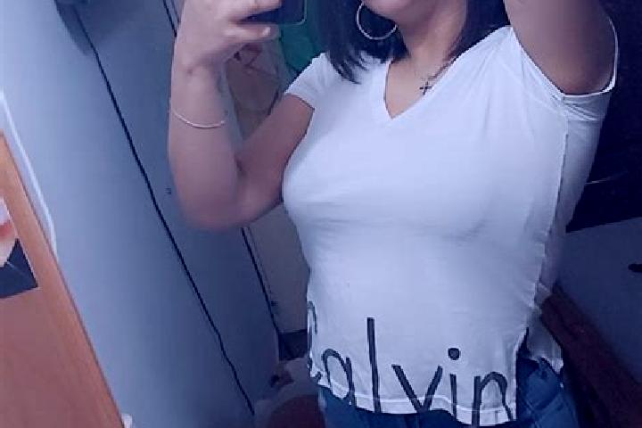 Rose, 27 — Escort in Torello, Spain