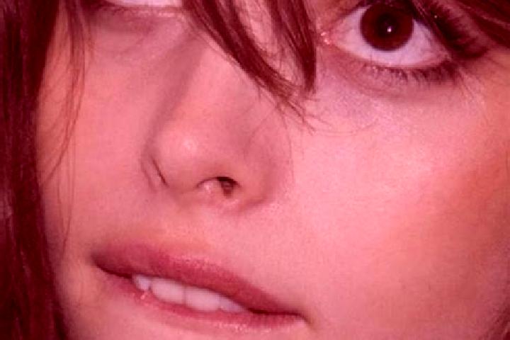 Rose, 28, a auburn dark-eyed european companion based in Umberto I. Offering Striptease, Deep French Kissing, Girlfriend Experience. Available for incall and...