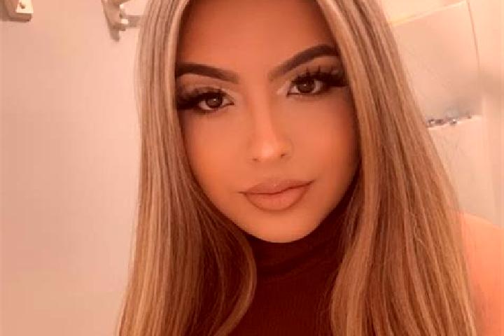 Rose, 28, a blonde amber-eyed latina companion based in Borodaivka. Offering CIM, 69, OWO. Available for incall and outcall, day and evening dates.