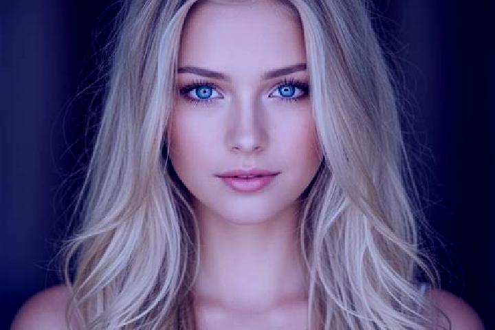 Rose, 28, a blonde amber-eyed mixed companion based in Bobeck. Offering Overnight, Domination, Duos. Available for incall and outcall, overnight bookings ava...
