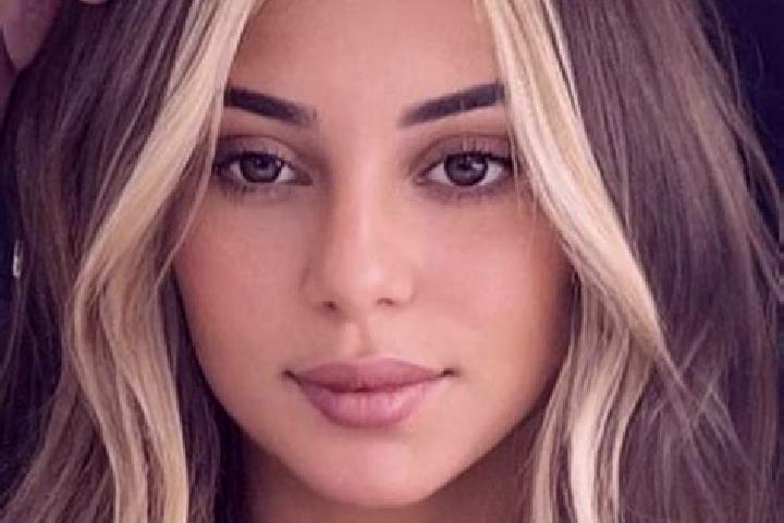 Rose, 28, a blonde brown-eyed ebony companion based in Yanhu. Offering Erotic Massage, Travel Companion, Massage, Roleplay, Overnight. Available for incall a...