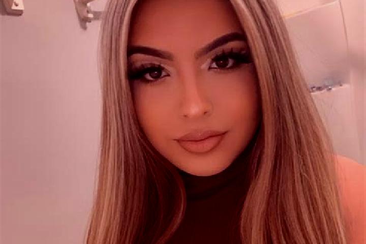 Rose, 28, a blonde grey-eyed latina companion based in Skudeneshavn. Offering Domination, Fetish, Dinner Date, Overnight, 69. Available for incall and outcal...