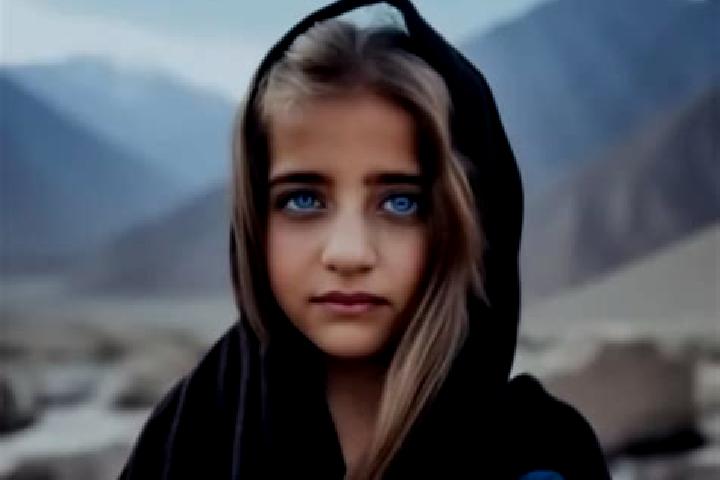 Rose, 28, a dark blonde dark-eyed middle eastern companion based in Shimukappu. Offering Roleplay, A-Level, Massage, Travel Companion. Available for incall a...