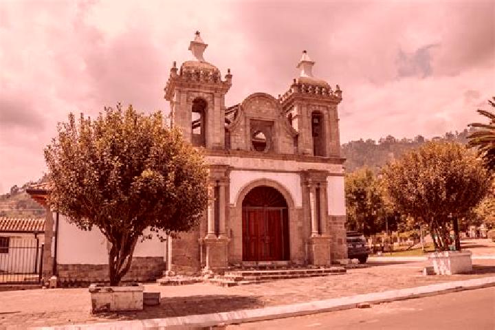 Rose, 28 — Escort in San Bartolome de Pinllo, Ecuador