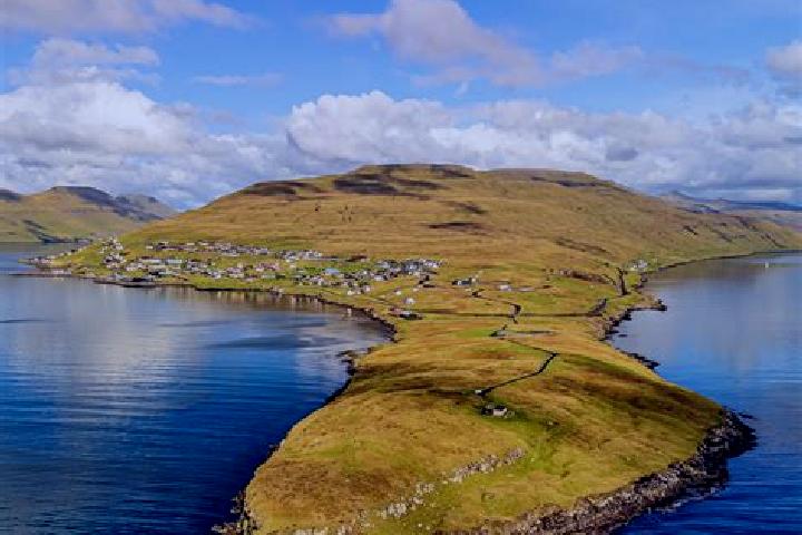 Rose, 28 — Escort in Strendur, Faroe Islands