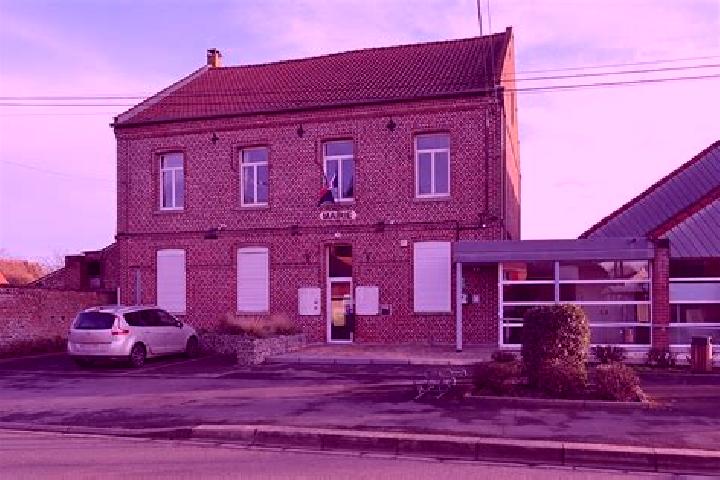 Rose, 28 — Escort in Wasnes-au-Bac, France