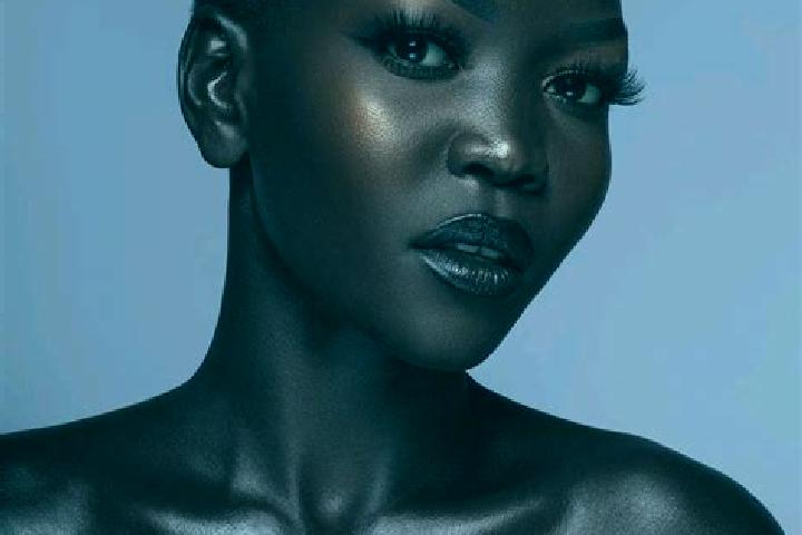 Rose, 29, a black dark-eyed ebony companion based in Tasdelen. Offering A-Level, GFE, BDSM. Available for incall and outcall, overnight bookings available.