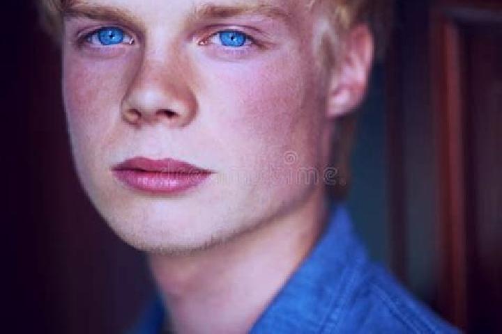Rose, 29, a blonde blue-eyed caucasian companion based in Hikarigaoka. Offering Duos, CIM, BDSM, Couples, Striptease. Available for incall and outcall, day a...